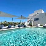 Seaside Naxos •