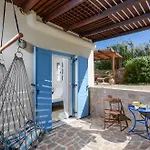 Seaside Naxos • * Plaka (Naxos)