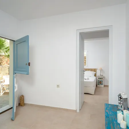 Seaside Naxos • Plaka (Naxos)