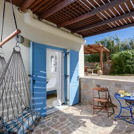 Seaside Naxos • * Plaka (Naxos)