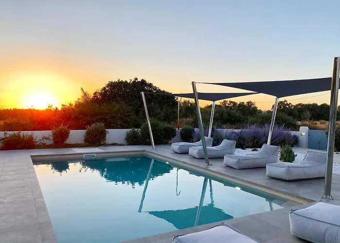 Seaside Naxos • Villa *